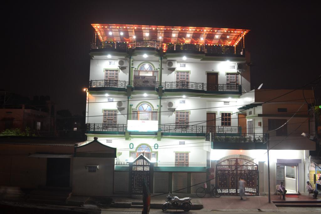 Holy Ganges View Hotel - Varanasi, Varanasi